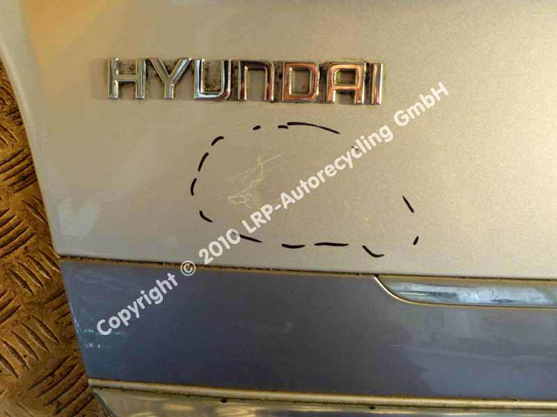 Hyundai Sonata EF Bj.1999 original Heckklappe Heckdeckel mit kleinen Dellen